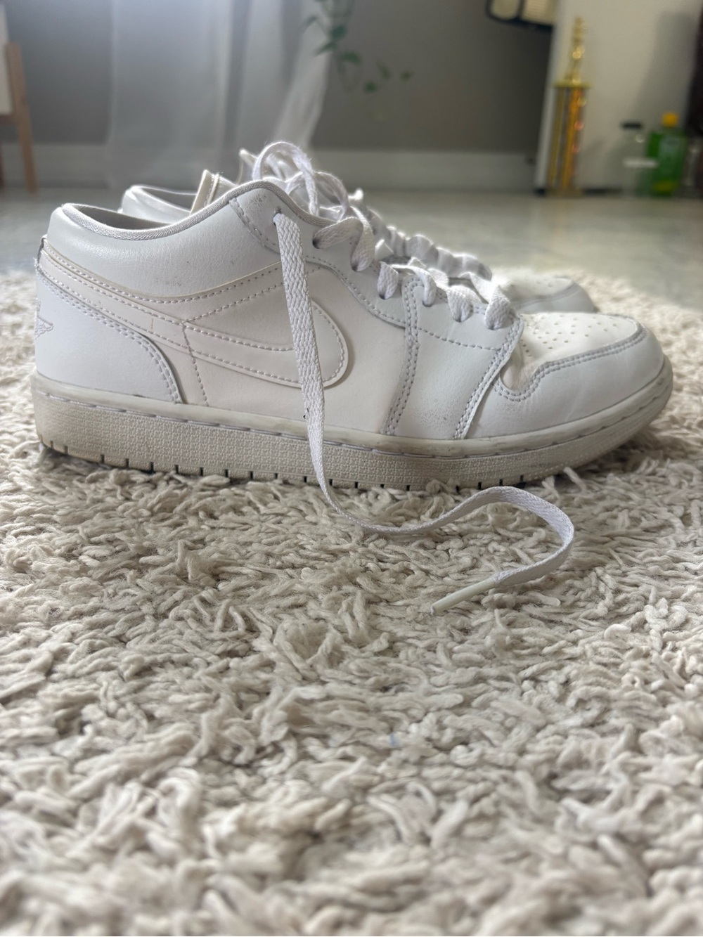 Womens Air Jordan 1 Low - Picture 5 of 10